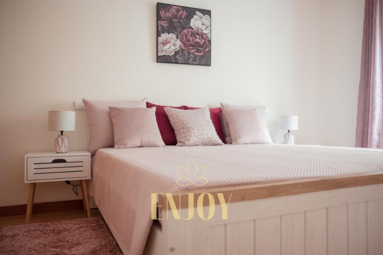 Enjoy Flat By Tonsdeverde Braga Esterno foto