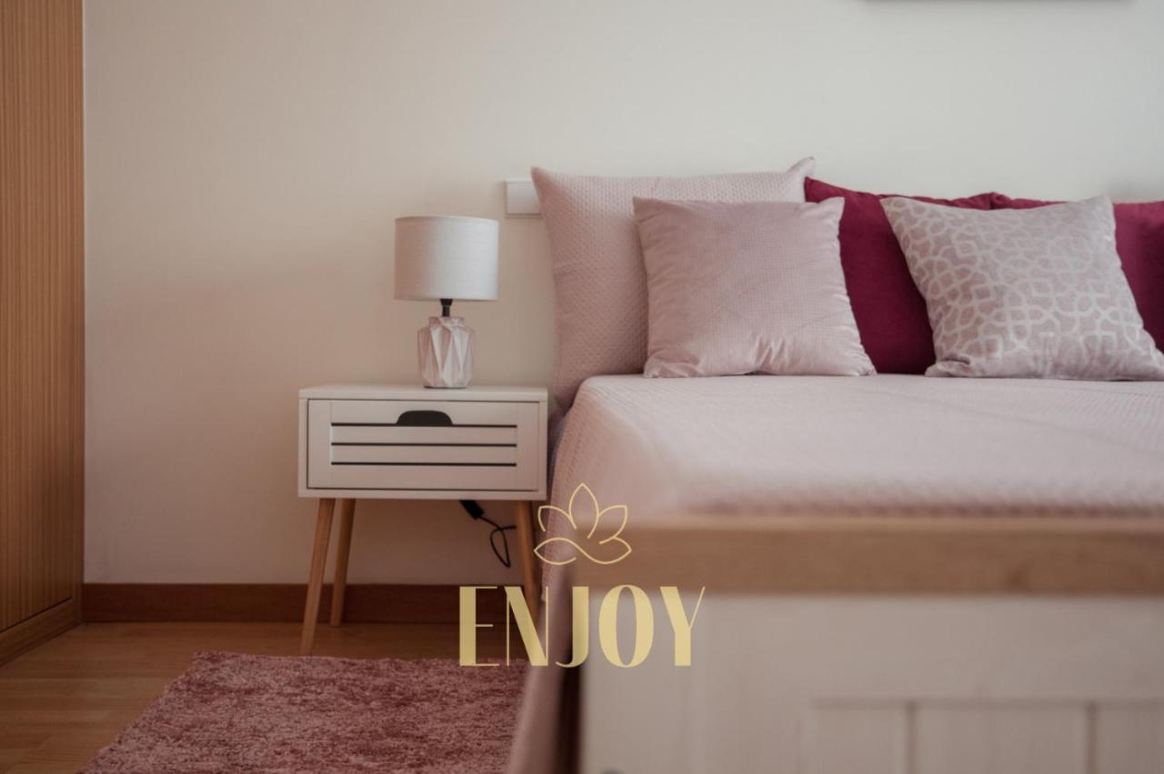 Enjoy Flat By Tonsdeverde Braga Esterno foto